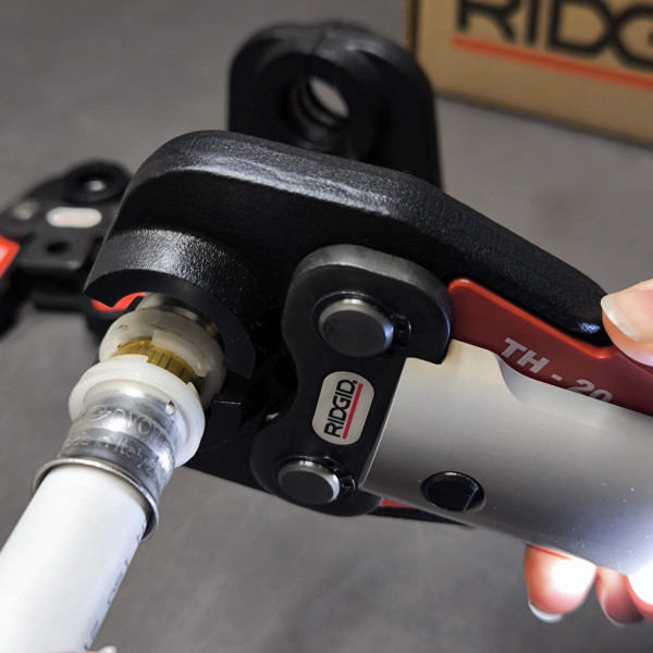 RIDGID lisovačka 251 s čeľusťami